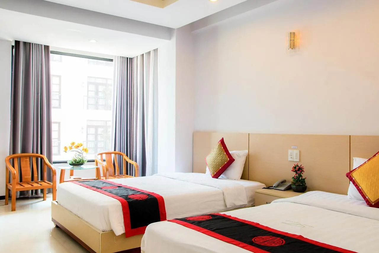 Le Duong Hotel Nha Trang 3*,