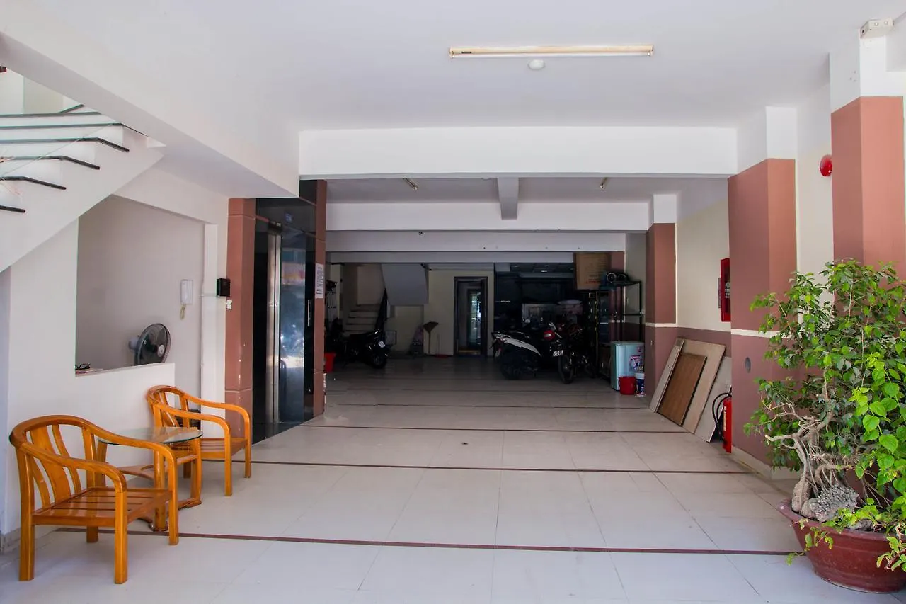 Le Duong Hotel Nha Trang 3*,
