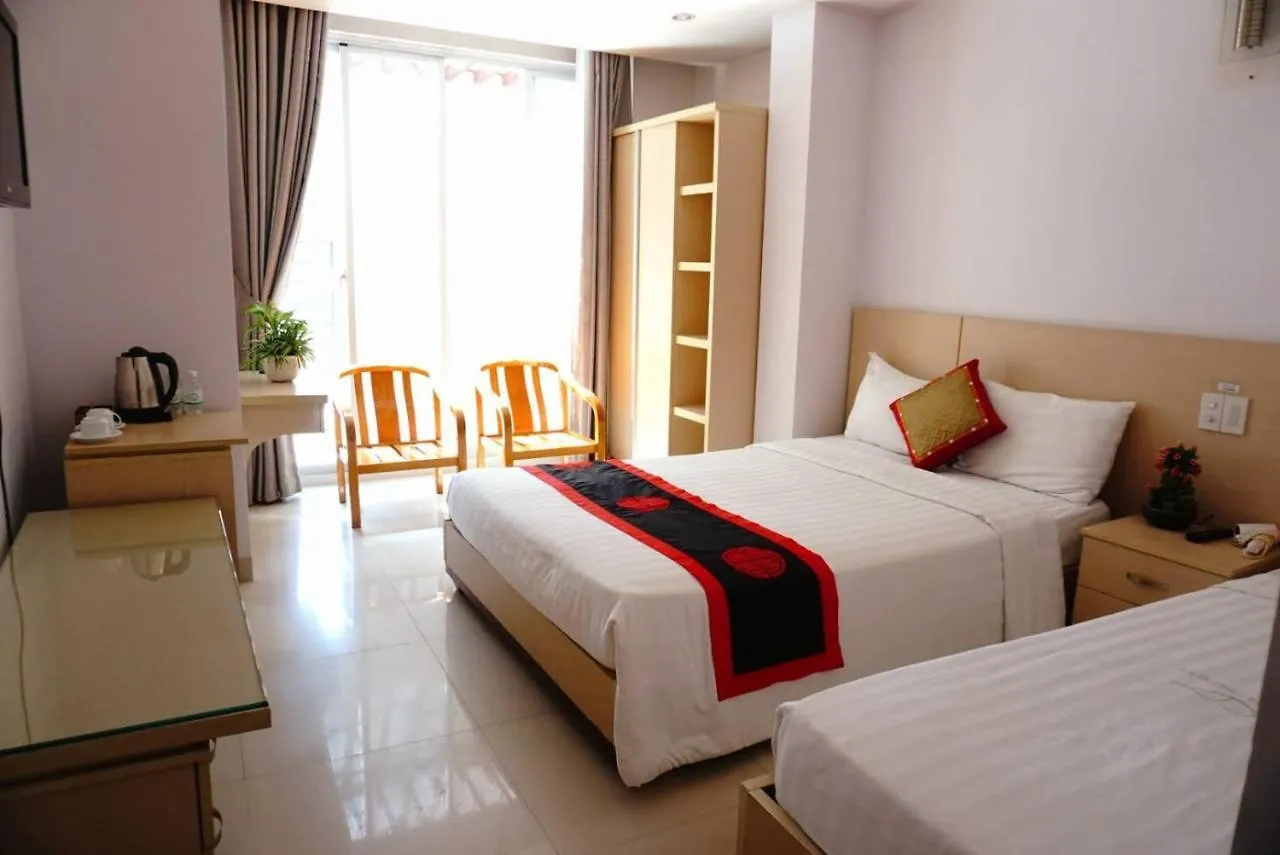 Le Duong Hotel Nha Trang 3*,