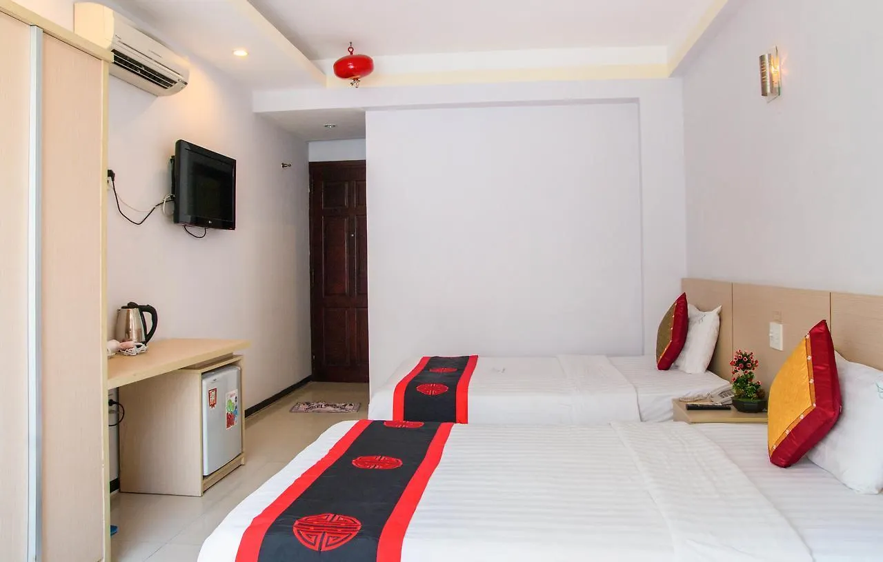 Le Duong Hotel Nha Trang 3*,